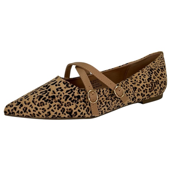 Journee Collection Patricia Leopard Womens Flats Size 9.5W - Picture 2 of 10